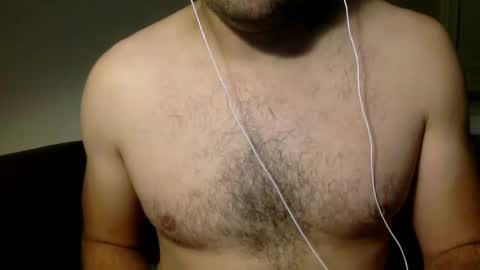 Snapshot of applesauce1584 chatting on February 13, 7:13 am Display Name online show from February 13, 7:13 am