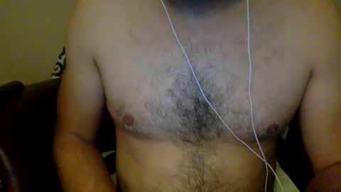 Snapshot of applesauce1584 chatting on February 18, 7:54 am Display Name online show from February 18, 7:54 am