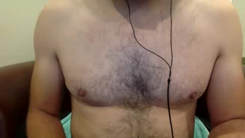 Snapshot of applesauce1584 chatting on March 4, 3:11 am Display Name online show from March 4, 3:11 am