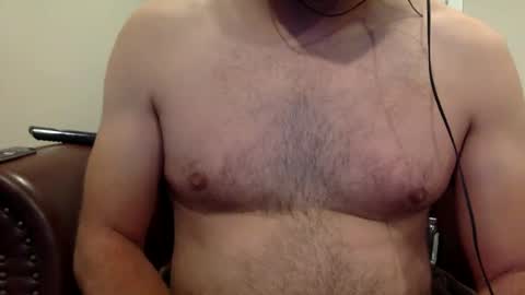 Snapshot of applesauce1584 chatting on September 13, 6:24 am Display Name online show from September 13, 6:24 am