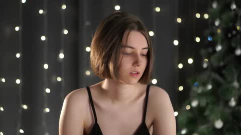 Meghan online show from January 6, 12:31 pm