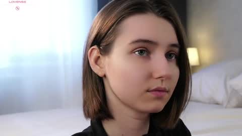 Meghan online show from April 5, 9:39 am