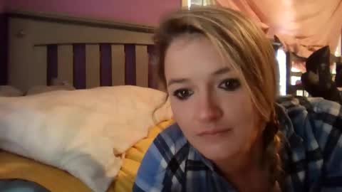 whats your fantasy online show from October 28, 8:44 pm