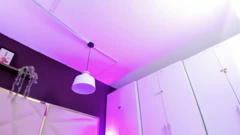 April online show from March 26, 11:38 am