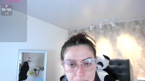 April  online show from October 5, 4:33 am