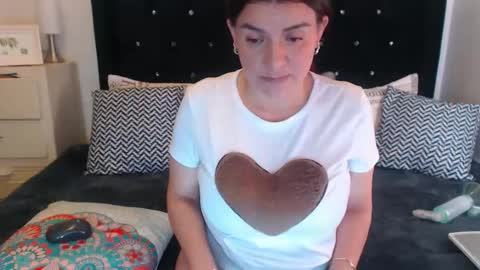 April online show from March 26, 3:28 pm