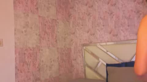 Isabella online show from March 19, 9:19 pm