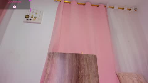 April  online show from December 4, 1:47 am