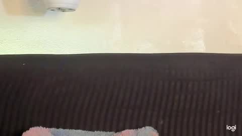 Snapshot of aprillebony319262 chatting on February 22, 3:32 pm aprillebony319262 online show from February 22, 3:32 pm