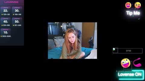 Snapshot of aprillove85 chatting on October 3, 10:51 pm AprilLove85 online show from October 3, 10:51 pm