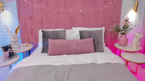 Snapshot of aprilwon chatting on January 26, 6:07 am April online show from January 26, 6:07 am