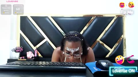 april y crystal online show from April 8, 11:43 am