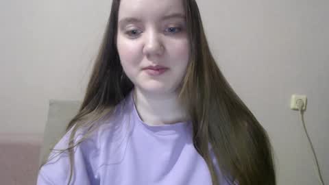 Josefin online show from January 7, 2:19 pm