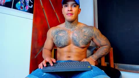 AquilesElpapi online show from November 23, 1:16 am
