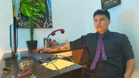 aquilestaylor online show from July 6, 3:03 pm