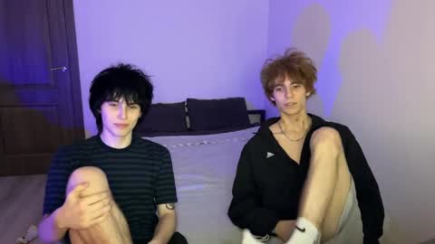 zik and kris online show from April 3, 7:45 pm