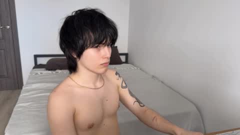 zik and kris online show from April 18, 9:02 am