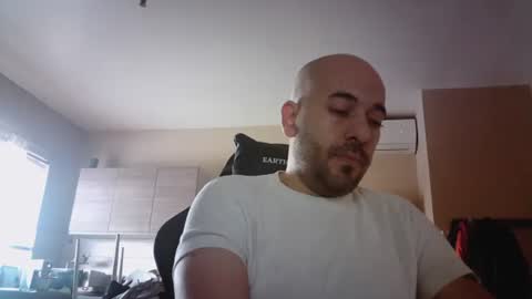 ArabicBeastHabibi online show from December 14, 12:55 pm