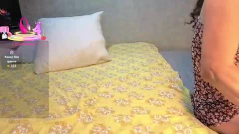Snapshot of arabiel chatting on April 26, 12:58 pm Nadia Cyel online show from April 26, 12:58 pm