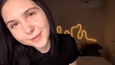 Snapshot of arabunyan chatting on February 13, 4:58 pm Emi online show from February 13, 4:58 pm