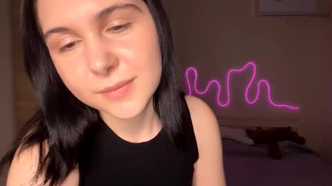 Snapshot of arabunyan chatting on February 19, 4:47 pm Emi online show from February 19, 4:47 pm