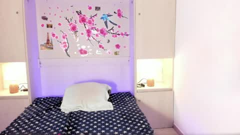 ARANA  online show from April 10, 9:08 pm