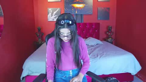 Snapshot of aranza_ross chatting on November 5, 12:38 pm Aranza online show from November 5, 12:38 pm