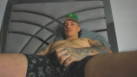 Snapshot of archie_1234 chatting on October 2, 3:24 am Archie online show from October 2, 3:24 am