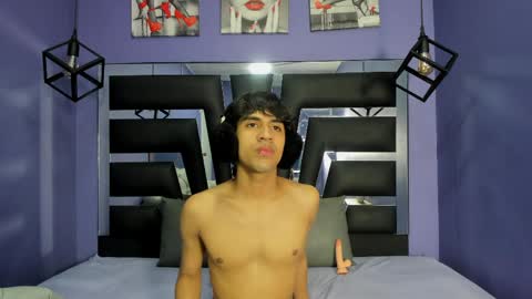 Archie online show from April 7, 3:18 am