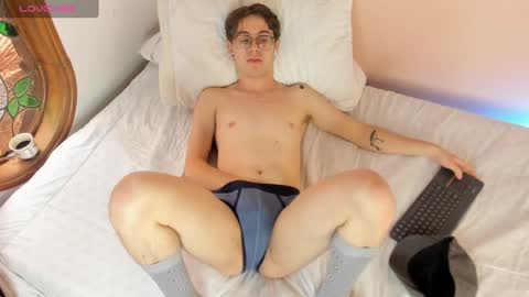 Snapshot of archie_kings_ chatting on January 24, 3:02 pm Archie online show from January 24, 3:02 pm