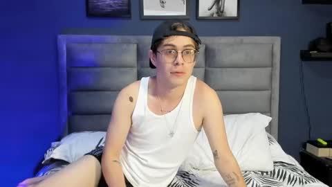 Snapshot of archie_kings_ chatting on January 29, 12:22 am Archie online show from January 29, 12:22 am