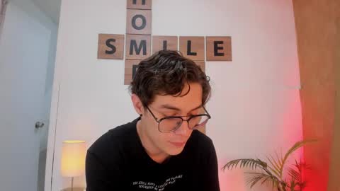 Snapshot of archie_kings_ chatting on February 4, 11:16 am Archie online show from February 4, 11:16 am