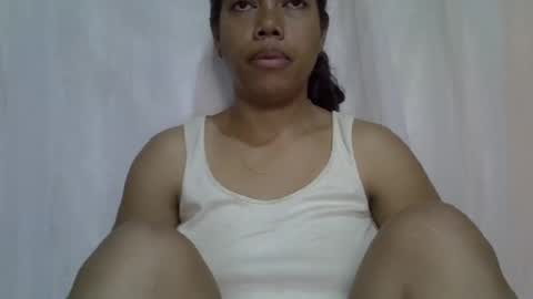 Snapshot of arellah chatting on January 29, 3:33 am arellah online show from January 29, 3:33 am