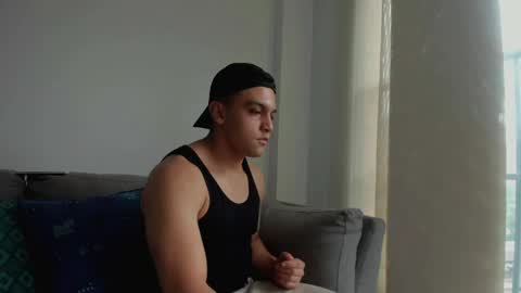 Aren Noctis online show from April 11, 1:26 pm