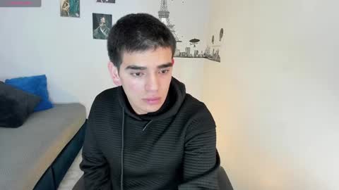 Snapshot of ares_johnsonn chatting on December 24, 1:38 am Ares online show from December 24, 1:38 am