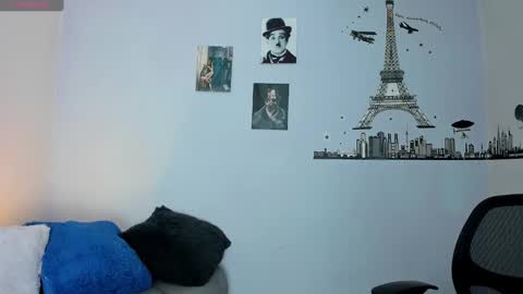 Snapshot of ares_johnsonn chatting on December 29, 8:48 pm Ares online show from December 29, 8:48 pm