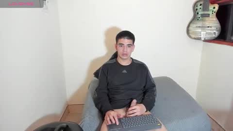 Snapshot of ares_johnsonn chatting on February 8, 8:31 am Ares online show from February 8, 8:31 am