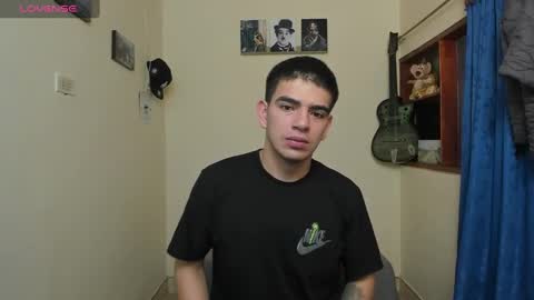 Snapshot of ares_johnsonn chatting on February 11, 12:48 pm Ares online show from February 11, 12:48 pm