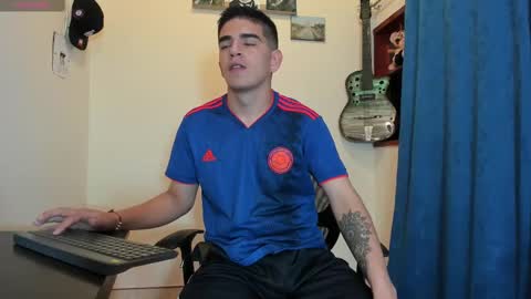 Snapshot of ares_johnsonn chatting on March 3, 6:55 pm Ares online show from March 3, 6:55 pm