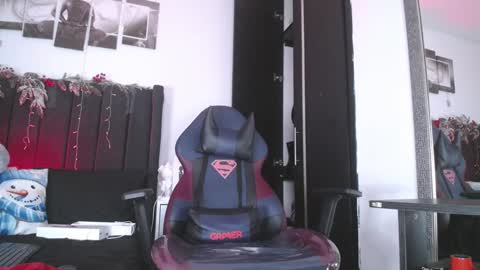 ARES online show from December 21, 2:26 pm