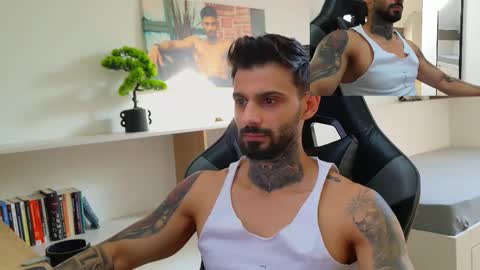 Snapshot of aressteel chatting on October 23, 1:10 pm Ares Steel online show from October 23, 1:10 pm