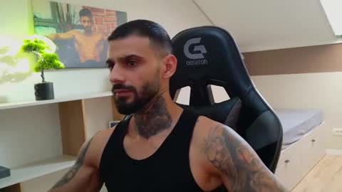 Snapshot of aressteel chatting on November 24, 1:00 pm Ares Steel online show from November 24, 1:00 pm