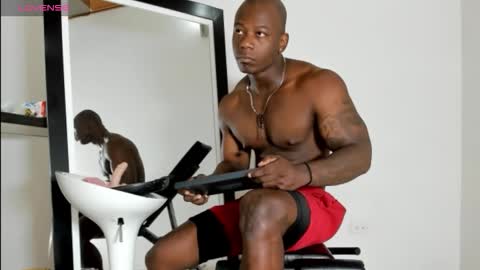 Snapshot of arexblakk chatting on September 27, 5:51 pm AREXXBLAKK online show from September 27, 5:51 pm