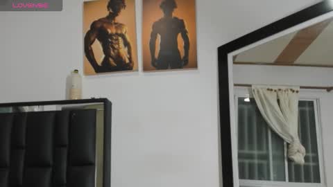 Snapshot of arexblakk chatting on January 12, 8:14 pm AREXXBLAKK online show from January 12, 8:14 pm