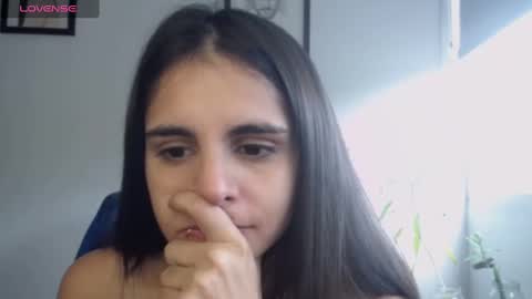 arhantxa02 online show from March 7, 5:38 pm