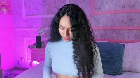 Ari online show from April 10, 11:37 am