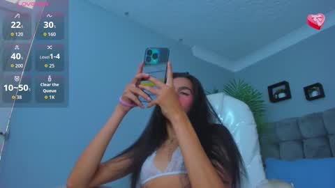 Ari online show from March 1, 9:06 pm