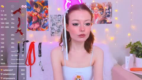 Snapshot of ari_lavellan chatting on January 9, 4:30 am ari online show from January 9, 4:30 am