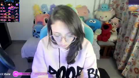 Snapshot of aria_alaia chatting on June 13, 3:48 am Linda online show from June 13, 3:48 am