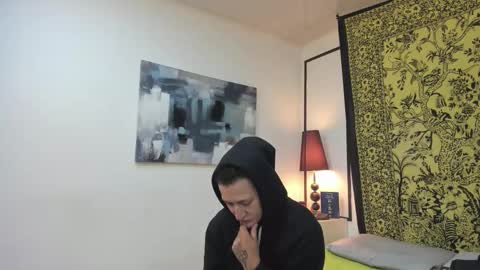 Snapshot of aria_and_orien chatting on November 27, 11:01 am aria y orien online show from November 27, 11:01 am